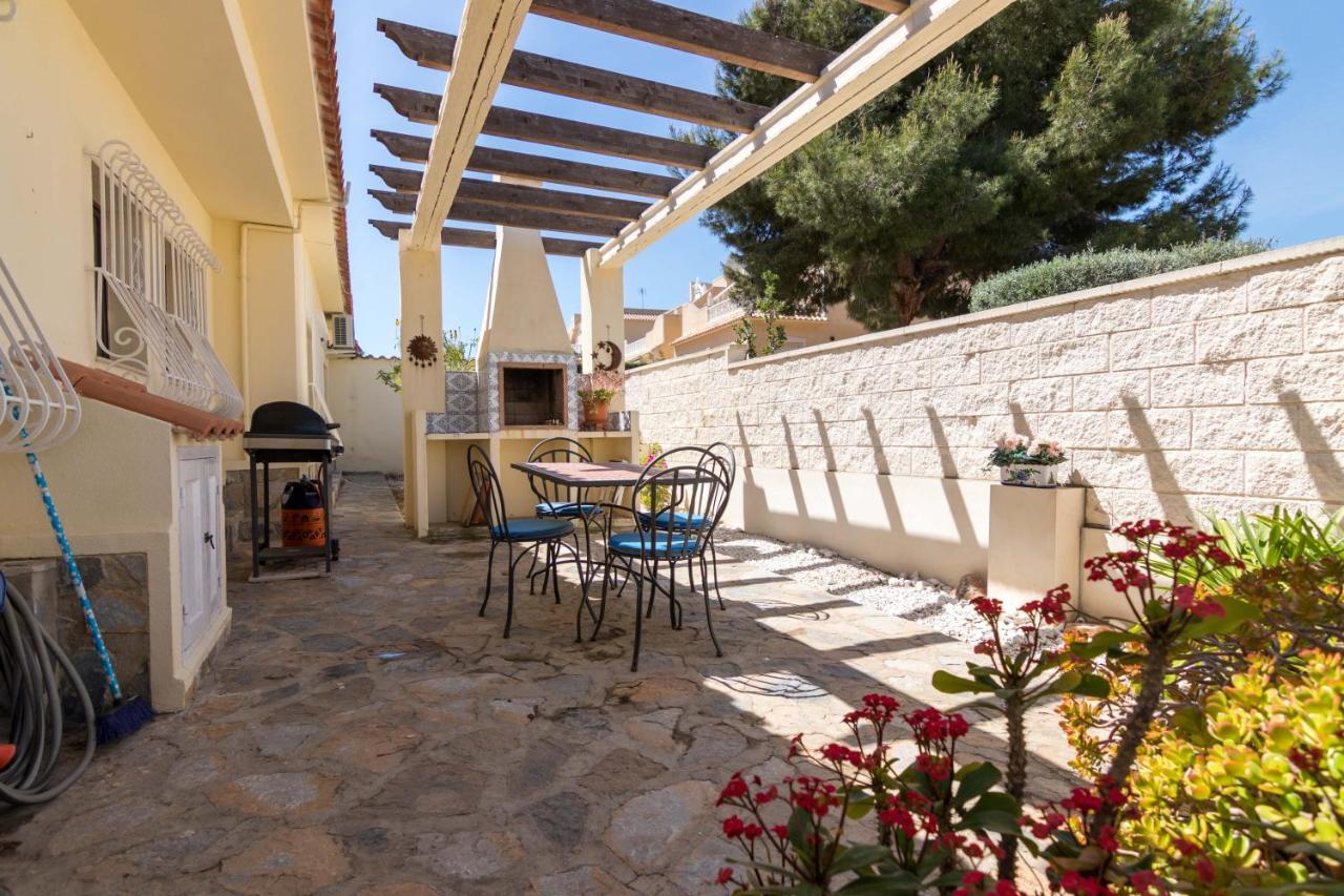Charming One-Floor Villa With Private Pool In Los Balcones Torrevieja Bagian luar foto